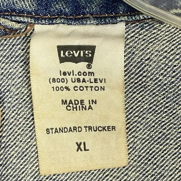 Levi's Standard Trucker Jacket Mens XL Blue Denim 70507 Distressed Classic - Picture 8 of 8